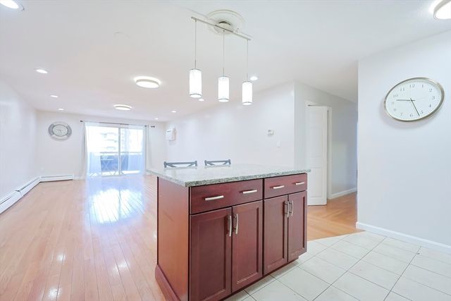 32 Whites E212, Watertown, MA 02472