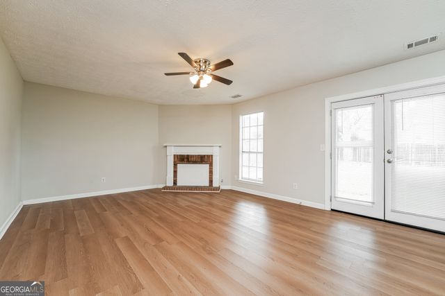 6580 Eastbriar Drive, Lithonia, GA 30058