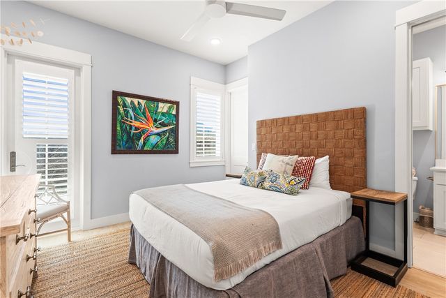 648 Kings Crown, Port Aransas, TX 78373