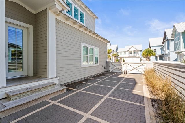 648 Kings Crown, Port Aransas, TX 78373