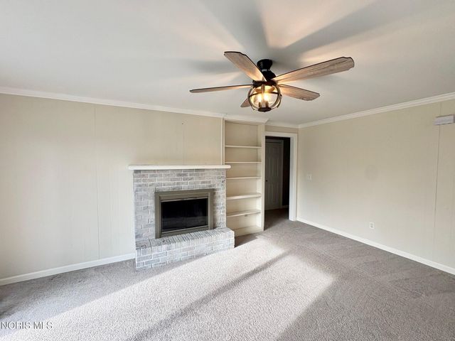 1624 Palmer Drive, Defiance, OH 43512