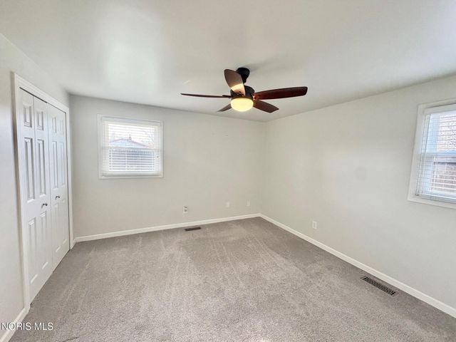 1624 Palmer Drive, Defiance, OH 43512