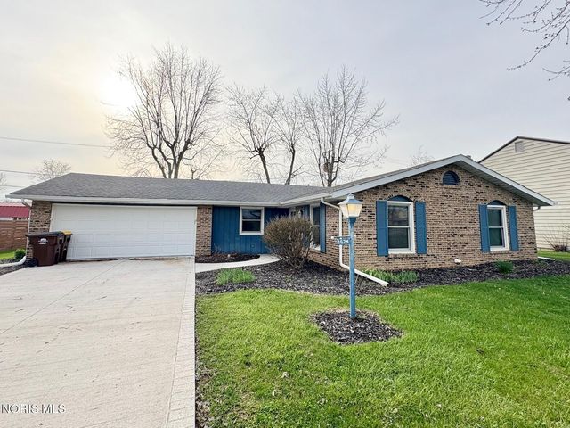 1624 Palmer Drive, Defiance, OH 43512