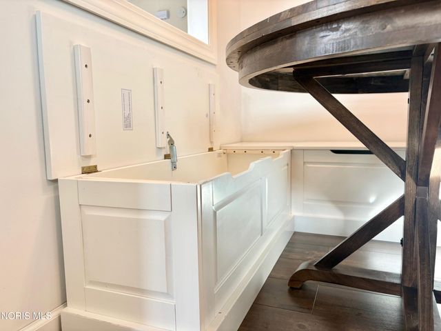 1624 Palmer Drive, Defiance, OH 43512