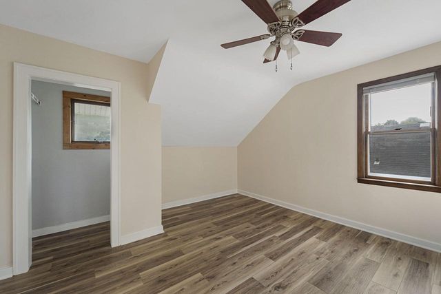 7103 18th AVENUE, Kenosha, WI 53143