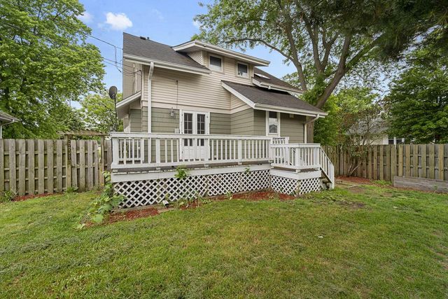 7103 18th AVENUE, Kenosha, WI 53143