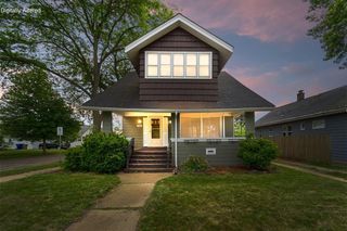 7103 18th AVENUE, Kenosha, WI 53143