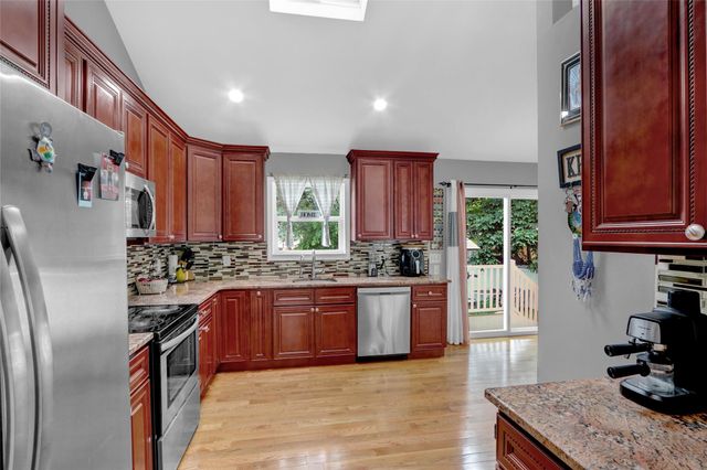55 Pinewood Drive, Shirley, NY 11967