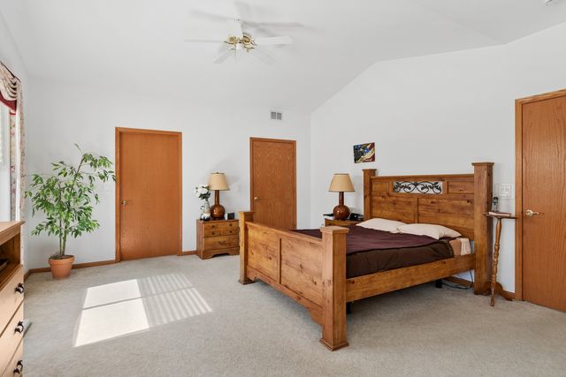 21140 W Braxton Lane, Plainfield, IL 60544