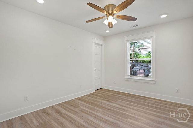 1005 E 35th Street, Savannah, GA 31401