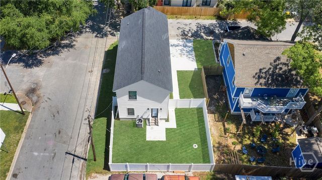 1005 E 35th Street, Savannah, GA 31401