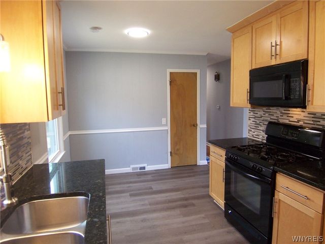 24 Tarrytown Drive, Chili, NY 14624