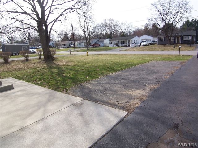 24 Tarrytown Drive, Chili, NY 14624