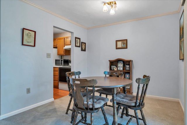 3372 Forest CT, Roanoke, VA 24018