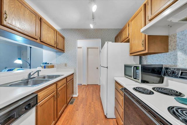 3372 Forest CT, Roanoke, VA 24018