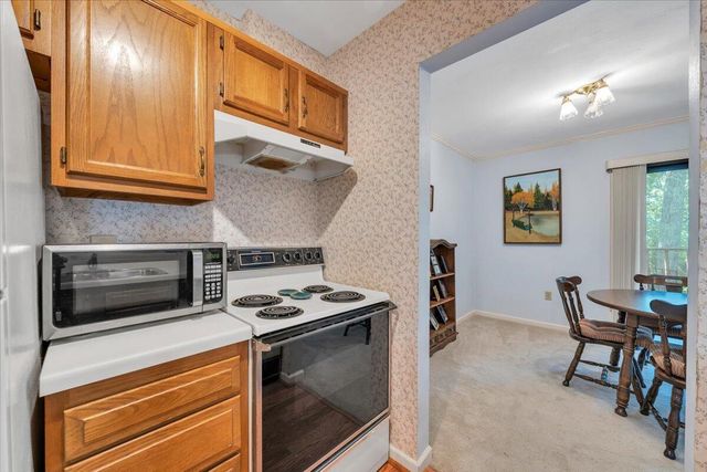 3372 Forest CT, Roanoke, VA 24018