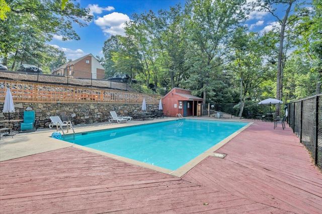3372 Forest CT, Roanoke, VA 24018