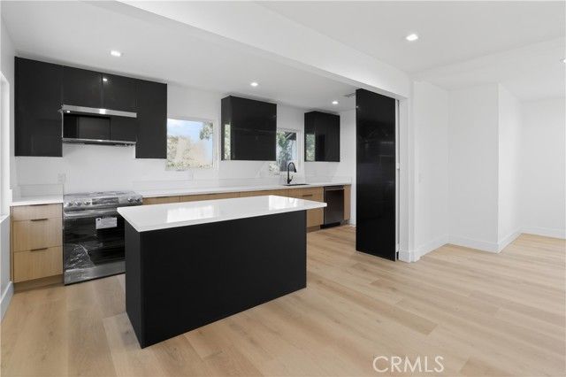 2485 Kellogg Park, Pomona, CA 91768