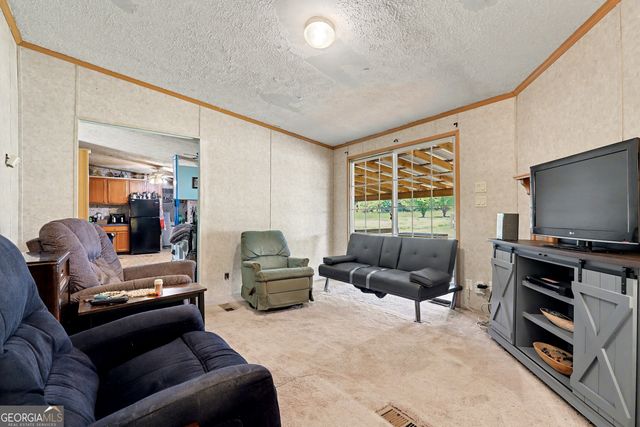 384 Colwell Road, Jackson, GA 30233