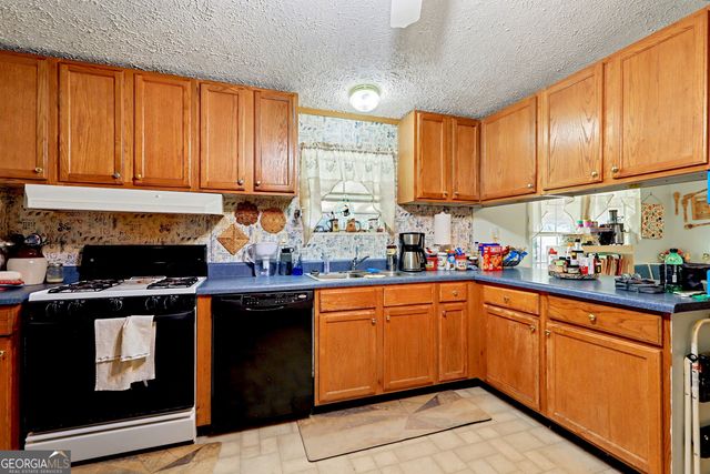 384 Colwell Road, Jackson, GA 30233