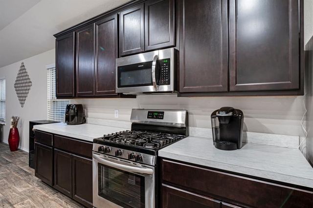 518 Poppy Field Court, Rosharon, TX 77583