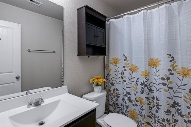 518 Poppy Field Court, Rosharon, TX 77583