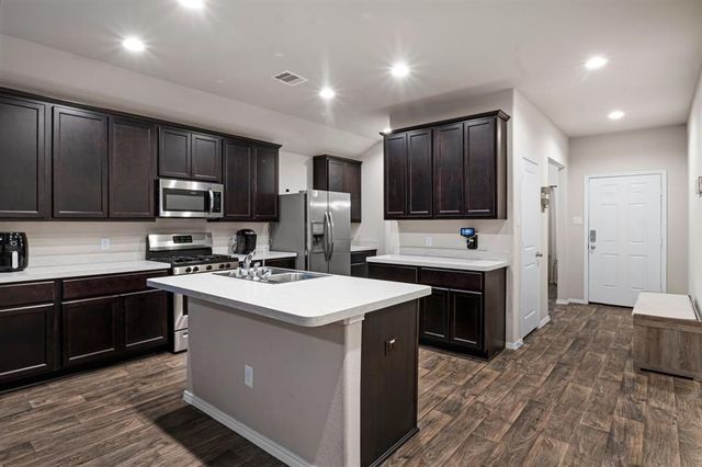 518 Poppy Field Court, Rosharon, TX 77583