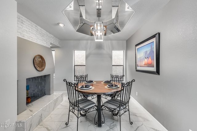 10593 E FANFOL Lane, Scottsdale, AZ 85258