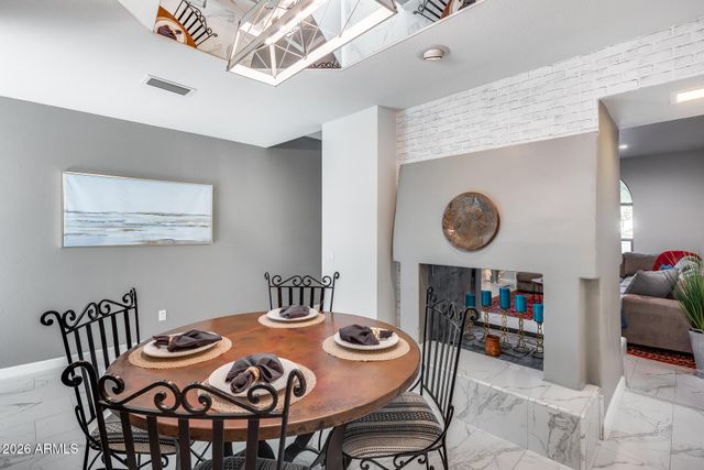 10593 E FANFOL Lane, Scottsdale, AZ 85258