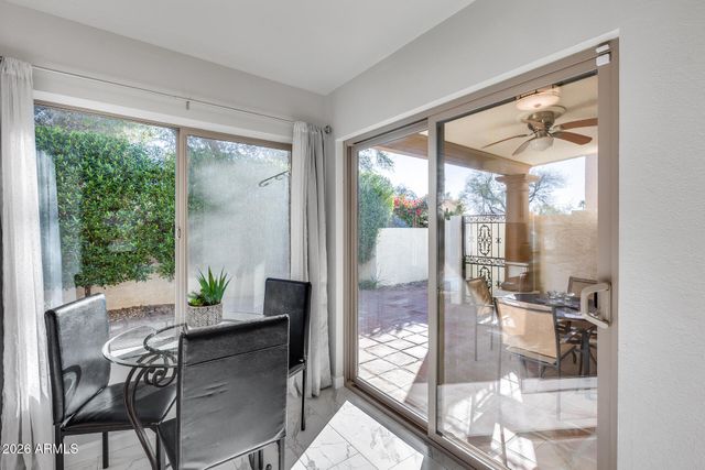 10593 E FANFOL Lane, Scottsdale, AZ 85258