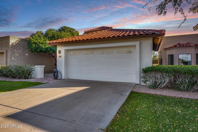 10593 E FANFOL Lane, Scottsdale, AZ 85258