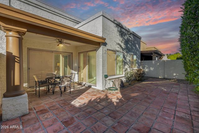 10593 E FANFOL Lane, Scottsdale, AZ 85258