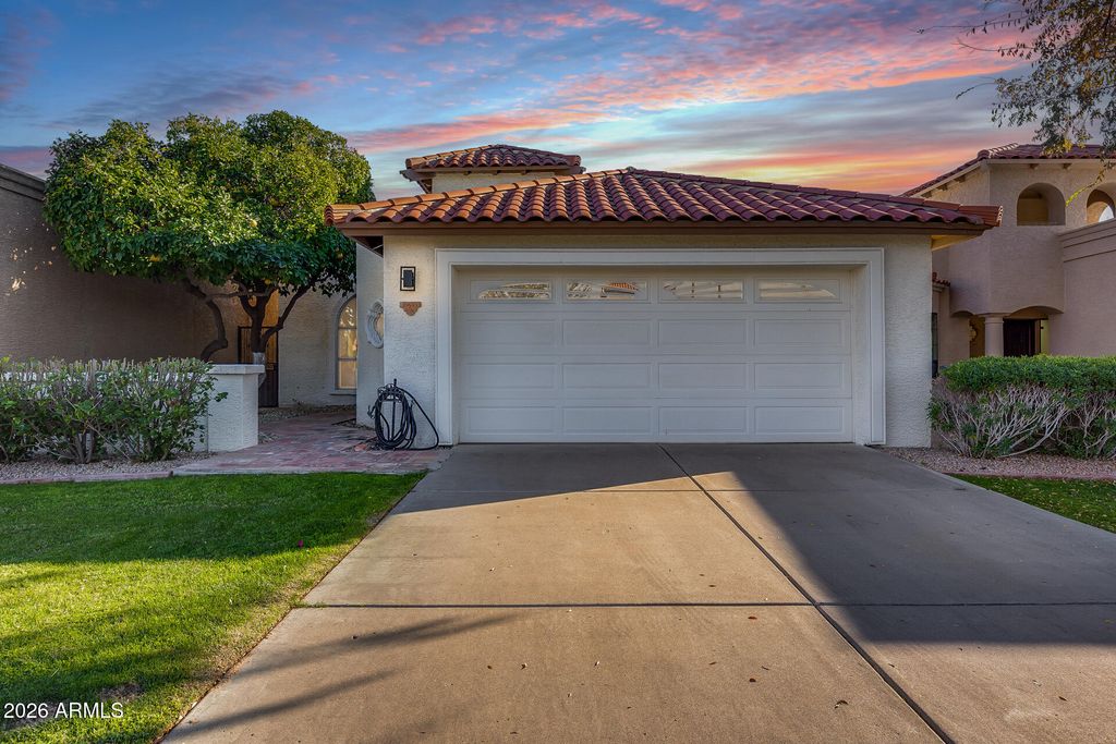 10593 E FANFOL Lane, Scottsdale, AZ 85258