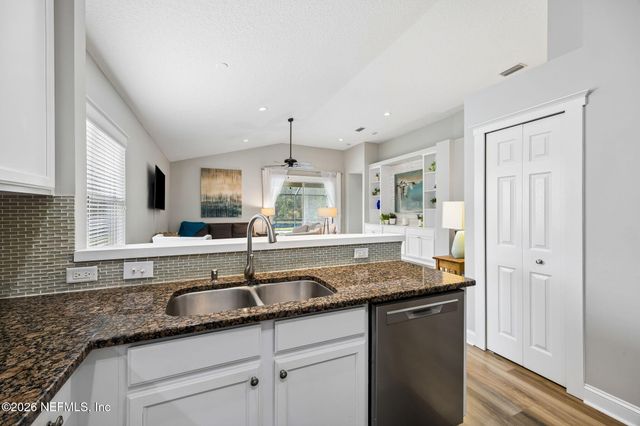 1884 CROSS POINTE Way, St. Augustine, FL 32092