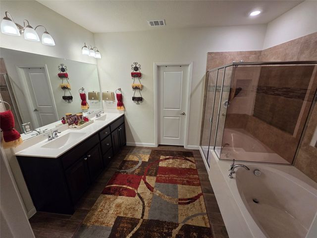 7802 Bella Way, Arlington, TX 76001