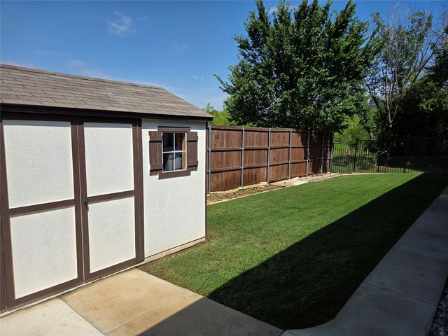 7802 Bella Way, Arlington, TX 76001
