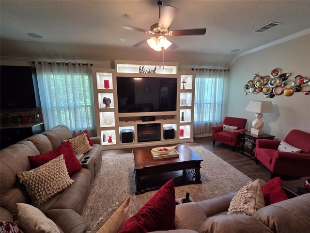 7802 Bella Way, Arlington, TX 76001
