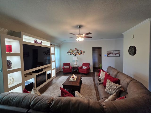 7802 Bella Way, Arlington, TX 76001