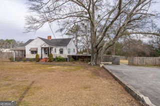 4404 Lawrenceville Road, Loganville, GA 30052