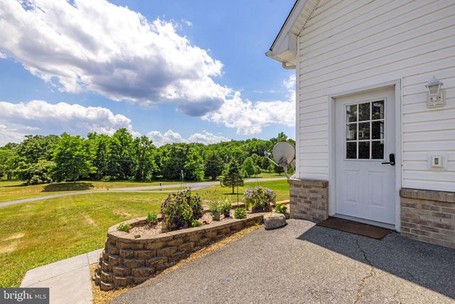253 SYLVAN SPRINGS DR, Clear Brook, VA 22624
