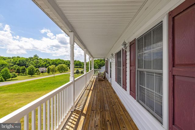 253 SYLVAN SPRINGS DR, Clear Brook, VA 22624