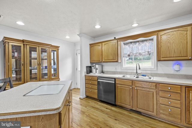 253 SYLVAN SPRINGS DR, Clear Brook, VA 22624