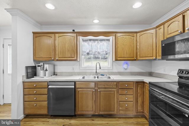 253 SYLVAN SPRINGS DR, Clear Brook, VA 22624