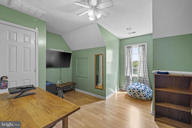 253 SYLVAN SPRINGS DR, Clear Brook, VA 22624