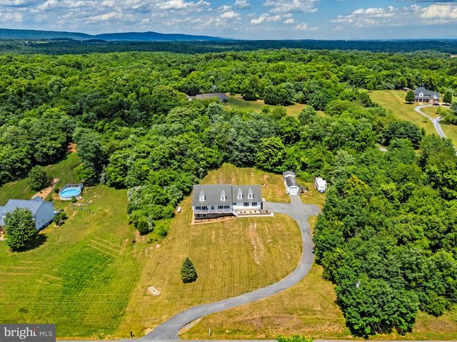 253 SYLVAN SPRINGS DR, Clear Brook, VA 22624