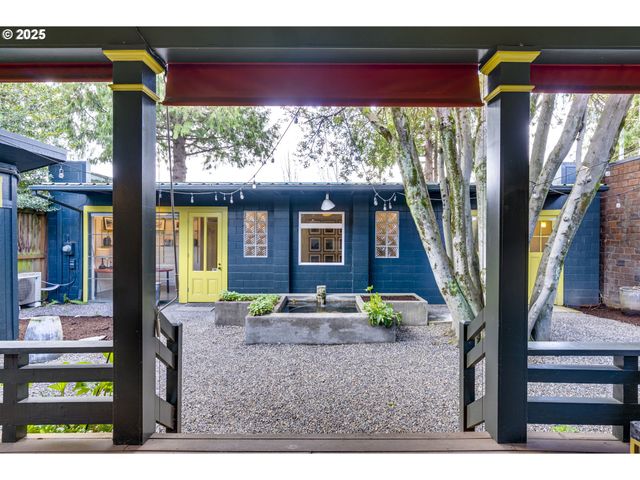 1825 Se 7TH Ave, Portland, OR 97214