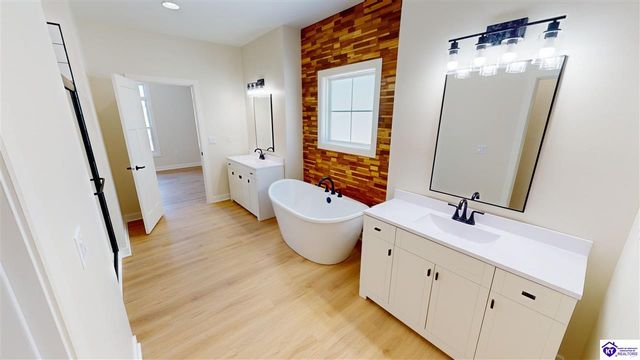 105 Pikes Peak Place, Elizabethtown, KY 42701