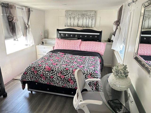 1325 S 33 Road, Hollywood, FL 33021