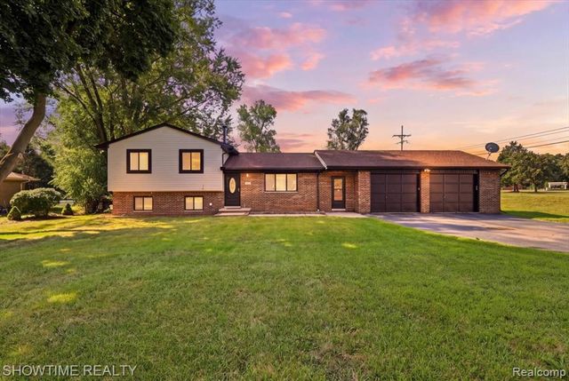 29255 Utley Road, Farmington Hills, MI 48334