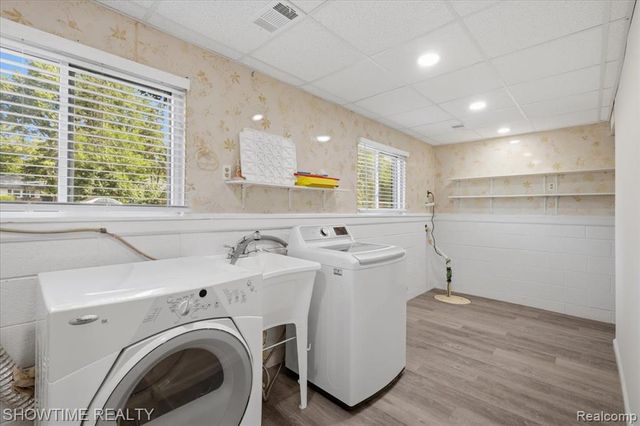 29255 Utley Road, Farmington Hills, MI 48334